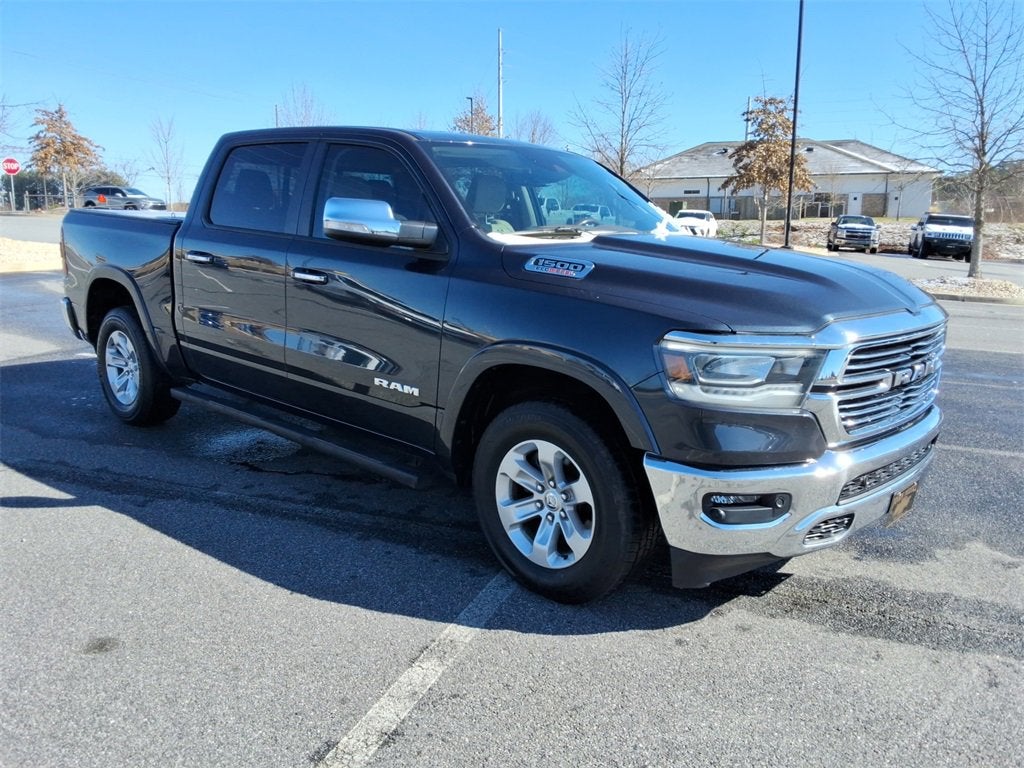 2022 RAM 1500 Laramie Crew Cab 4x4 5'7" Box