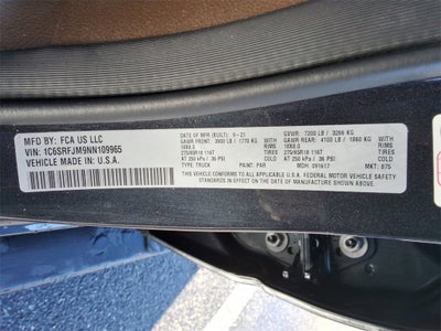 2022 RAM 1500 Laramie Crew Cab 4x4 5'7" Box