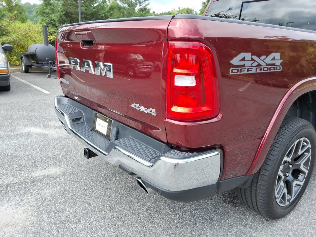 2025 RAM 1500 Laramie Crew Cab 4x4 5'7" Box