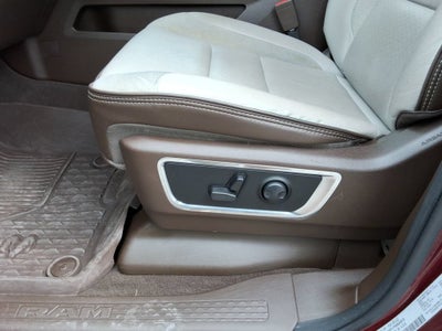 2025 RAM 1500 Laramie Crew Cab 4x4 5'7" Box