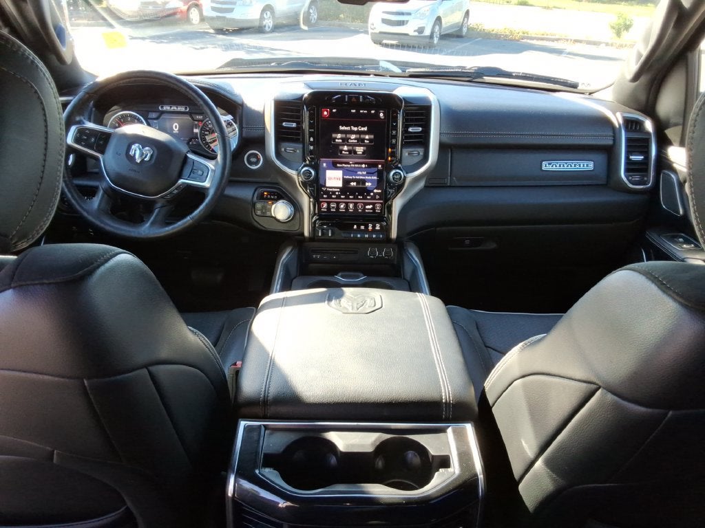 2019 RAM 1500 Laramie Crew Cab 4x4 6'4" Box