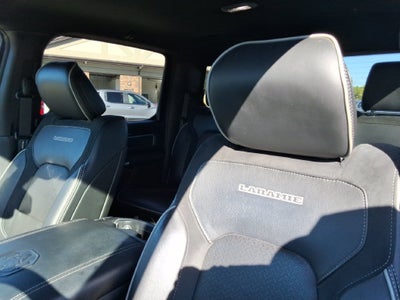 2019 RAM 1500 Laramie Crew Cab 4x4 6'4" Box