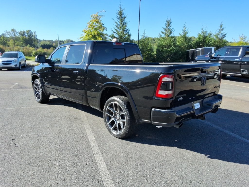 2019 RAM 1500 Laramie Crew Cab 4x4 6'4" Box