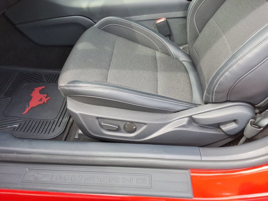 2024 Ford Mustang EcoBoost Fastback