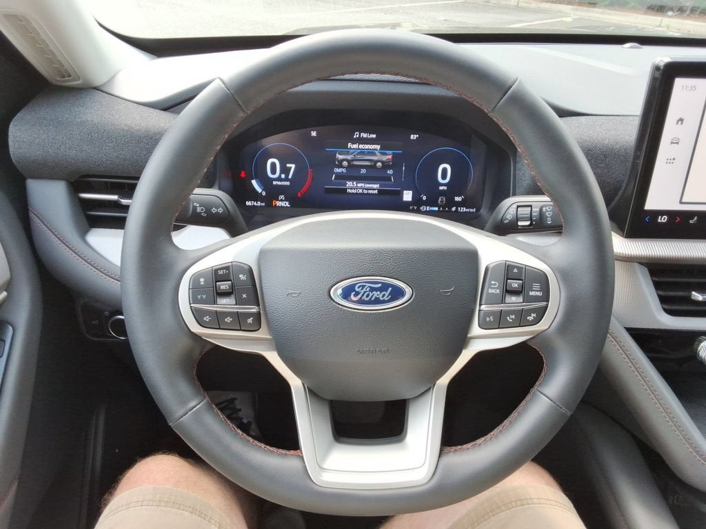 2025 Ford Explorer Active