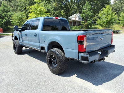 2023 Ford F-250 LARIAT