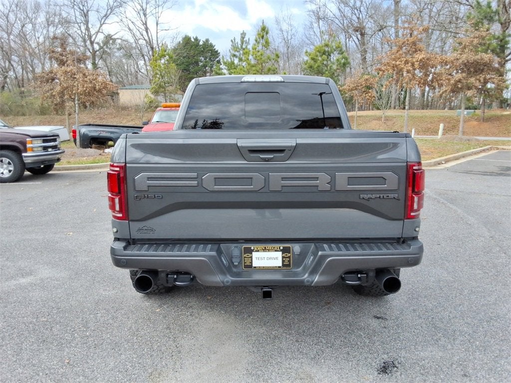 2020 Ford F-150 Raptor