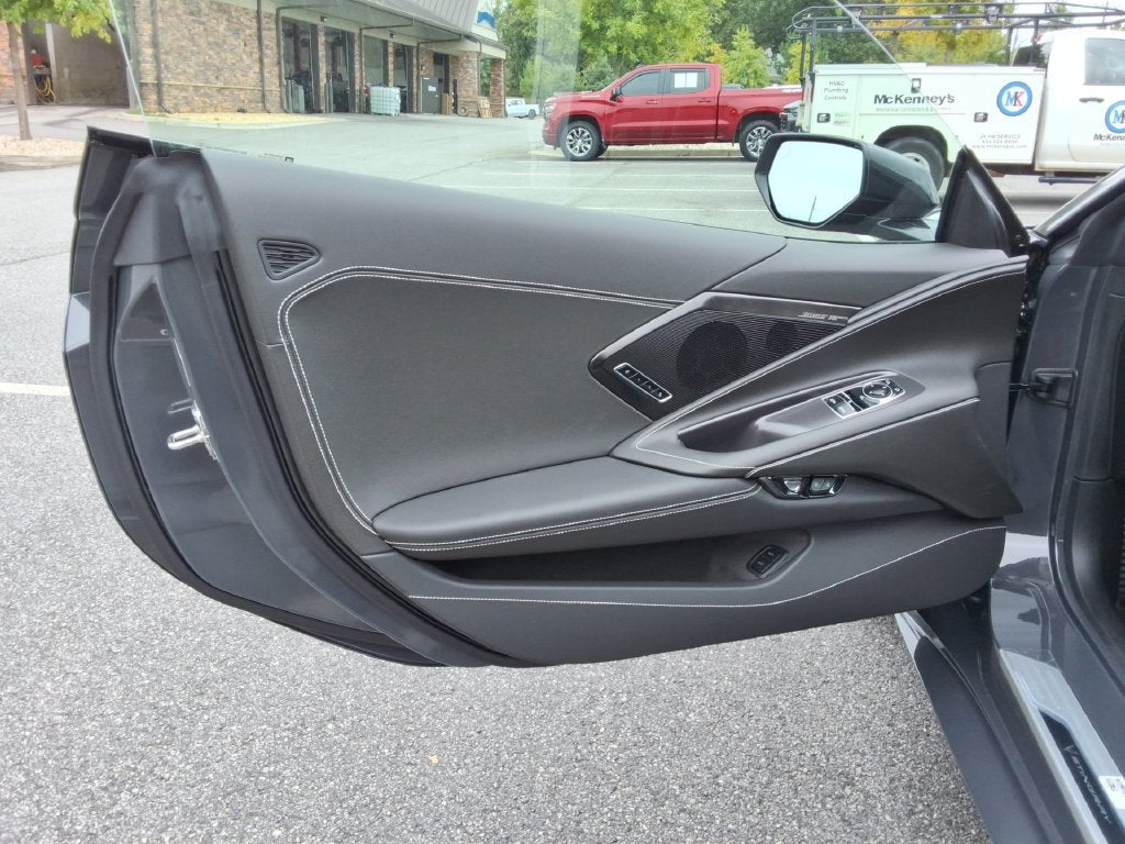 2027 Chevrolet Corvette Stingray 2LT