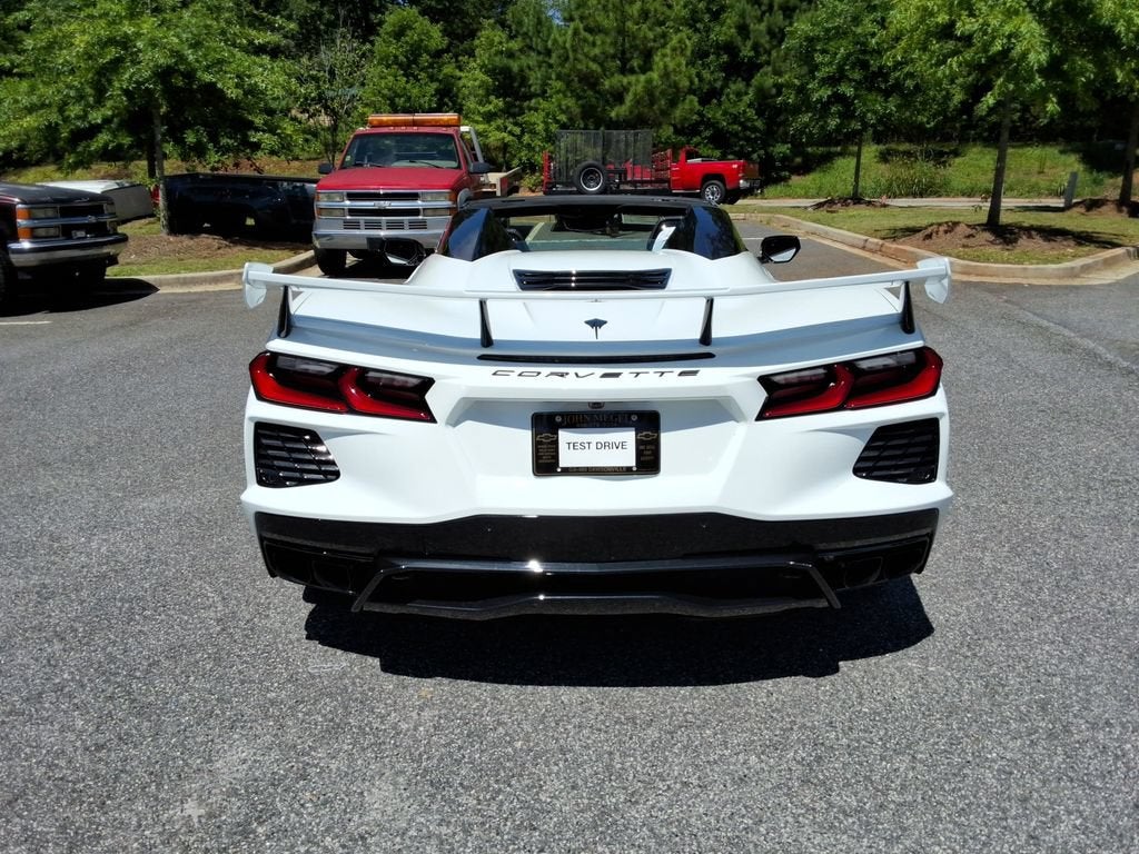 2027 Chevrolet Corvette Stingray 2LT