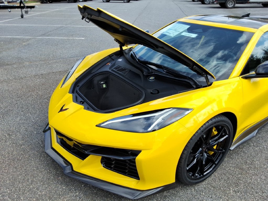 2027 Chevrolet Corvette Grand Sport X 2LT