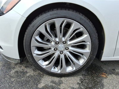 2017 Buick LaCrosse Essence