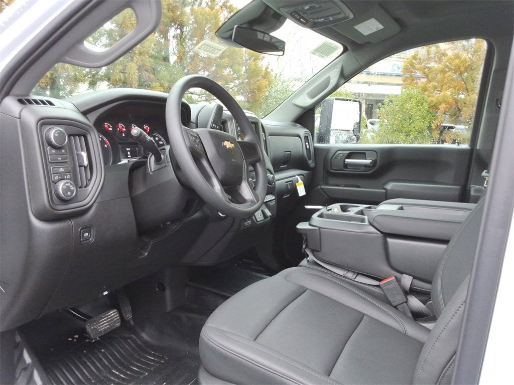 2026 Chevrolet Silverado 3500 HD WT DRW