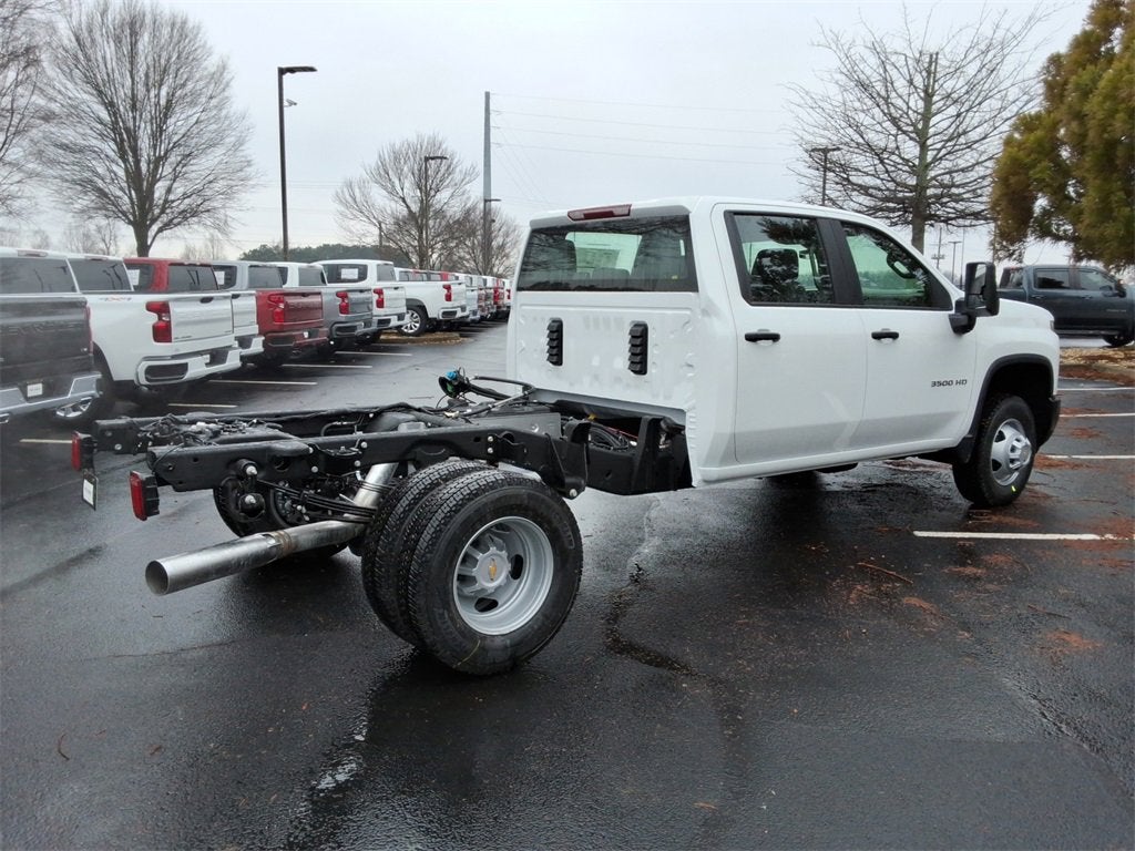 2026 Chevrolet Silverado 3500 HD WT DRW