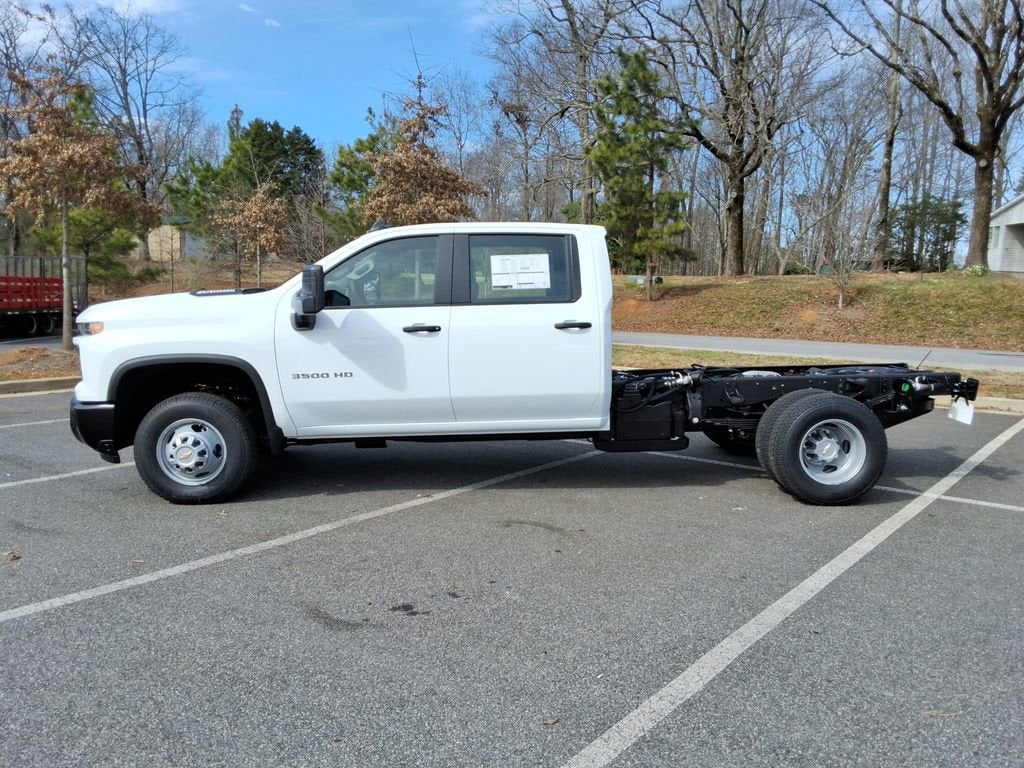 2026 Chevrolet Silverado 3500 HD Chassis Cab Work Truck