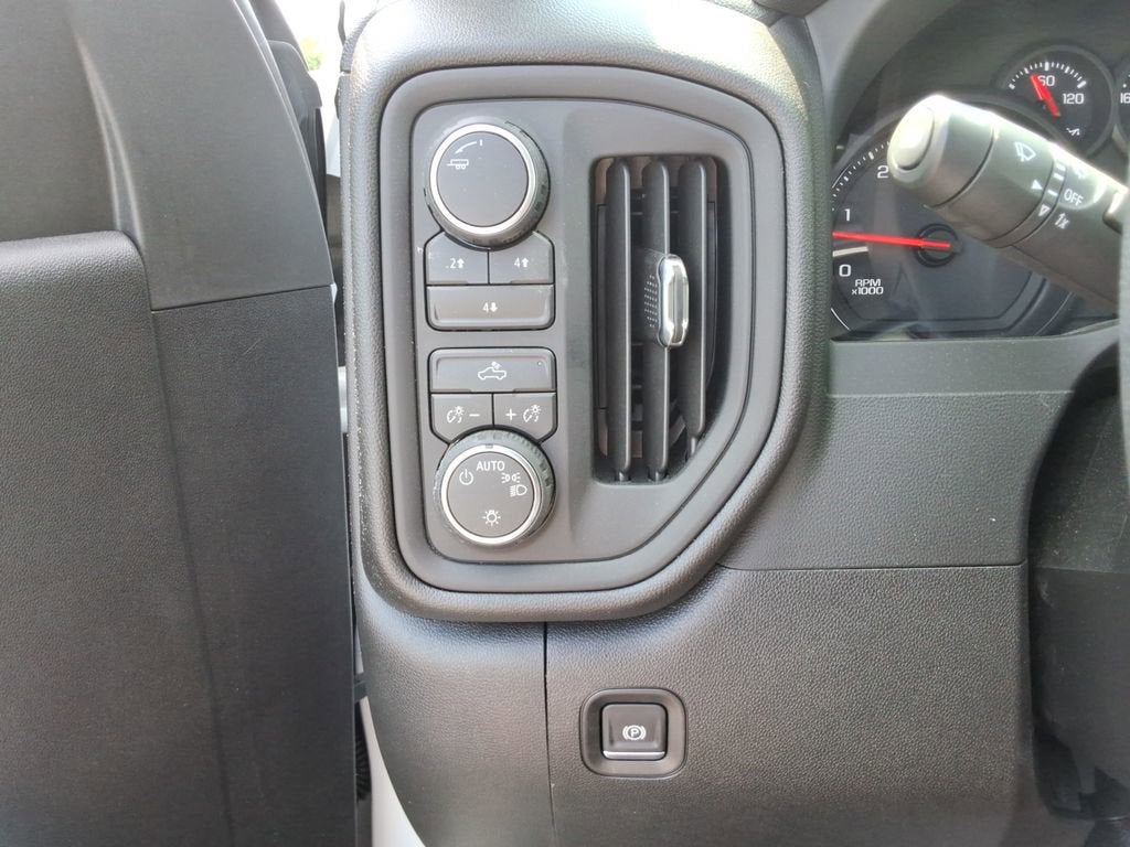 2026 Chevrolet Silverado 3500 HD WT DRW