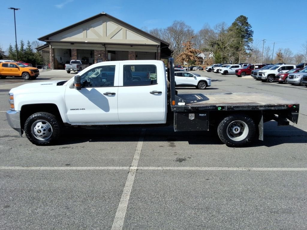 2019 Chevrolet Silverado 3500 HD Chassis Cab WT