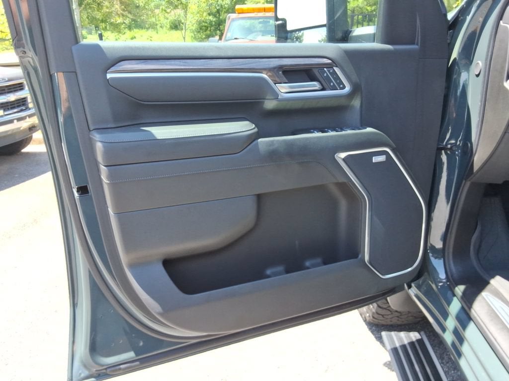 2025 Chevrolet Silverado 2500 HD LTZ