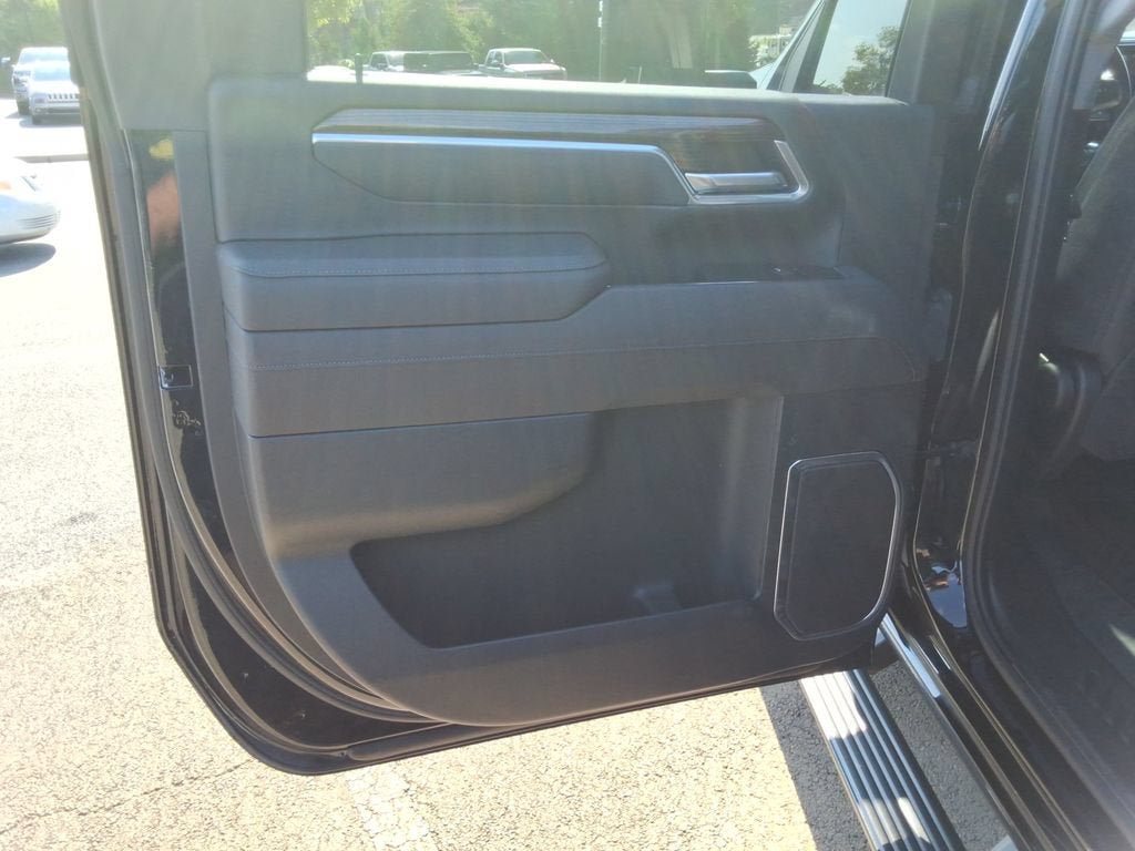 2025 Chevrolet Silverado 3500 HD LT DRW