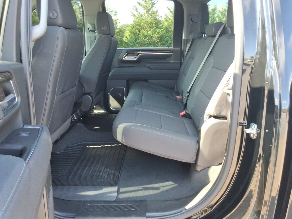 2025 Chevrolet Silverado 3500 HD LT DRW