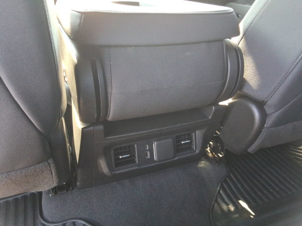 2025 Chevrolet Silverado 3500 HD LT DRW