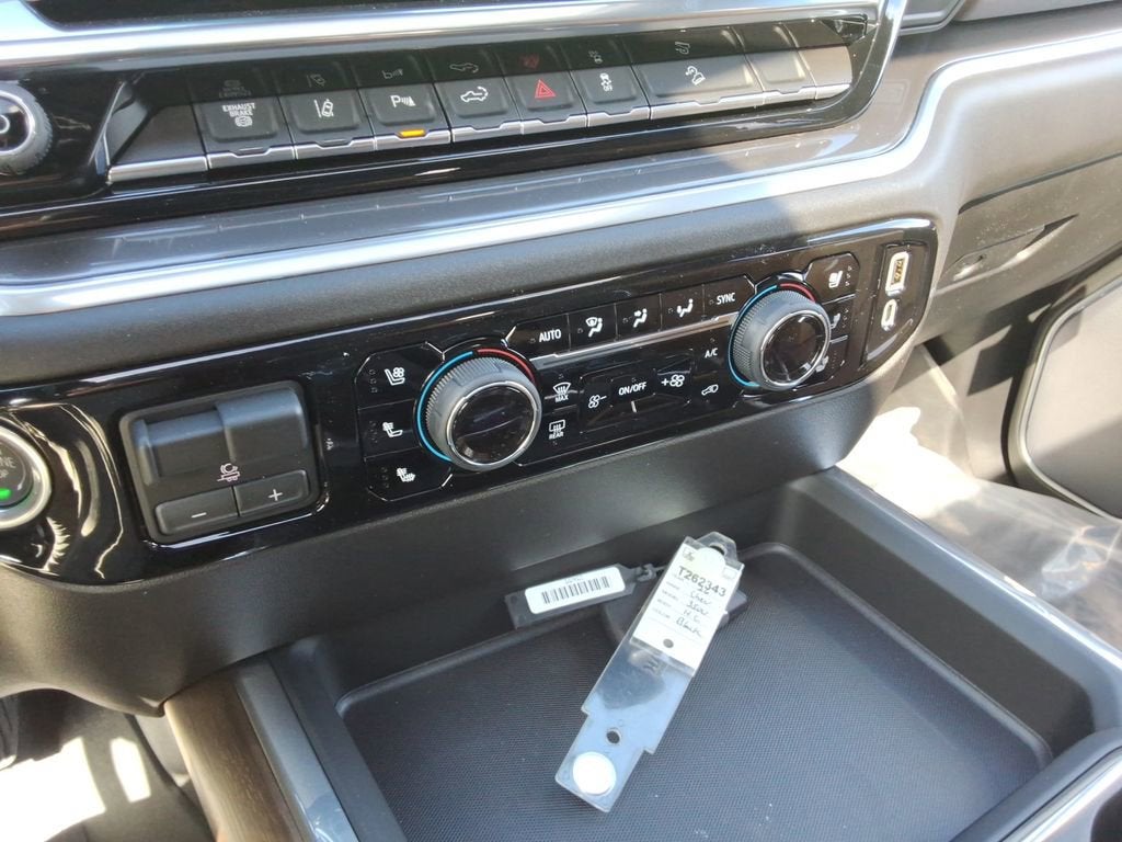 2026 Chevrolet Silverado 3500 HD High Country