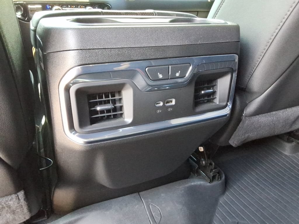 2025 Chevrolet Silverado 3500 HD High Country