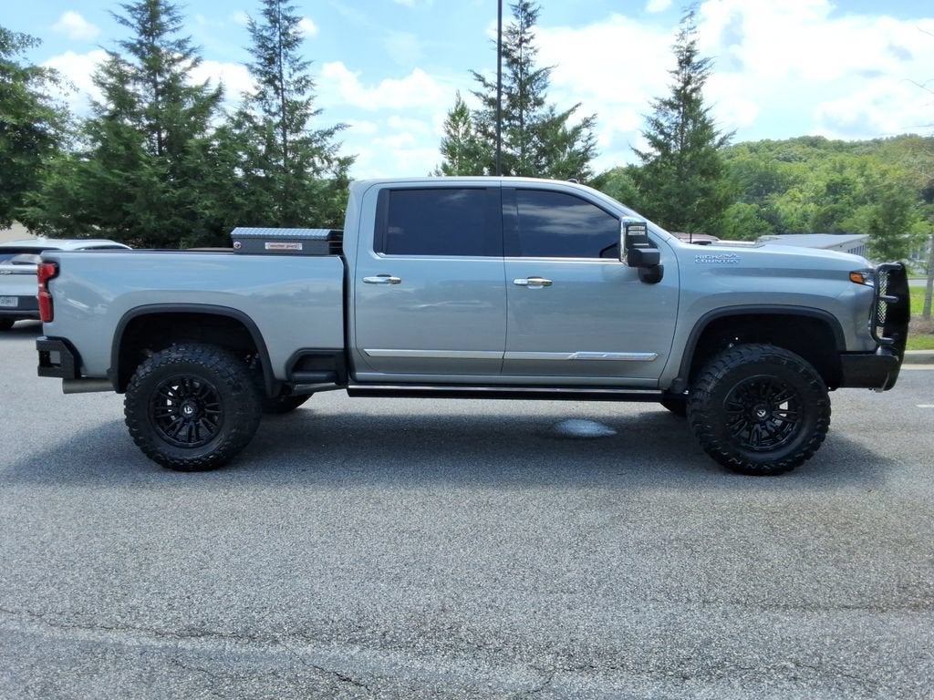 2025 Chevrolet Silverado 3500 HD High Country