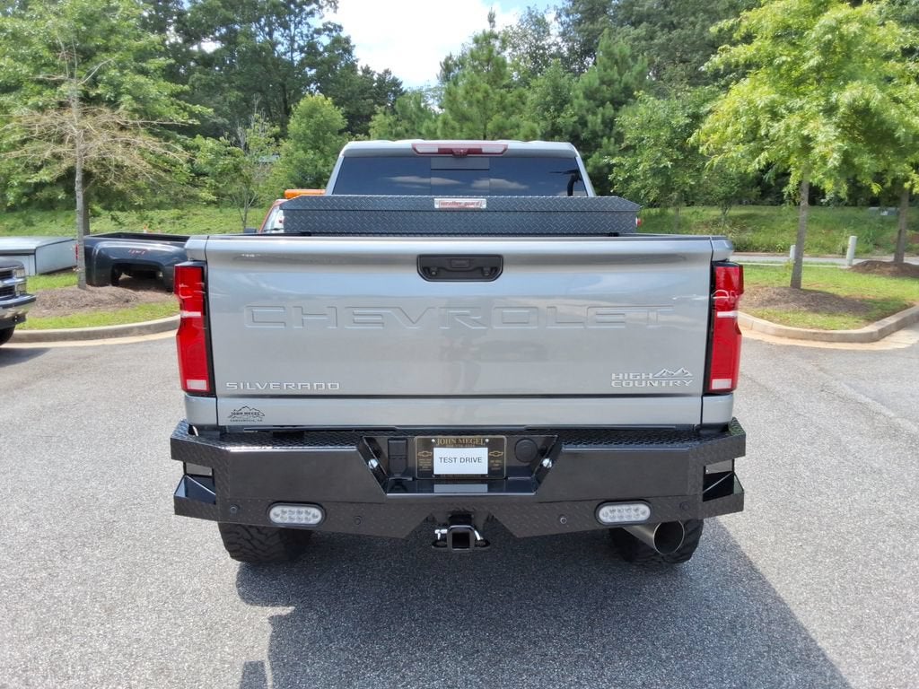 2025 Chevrolet Silverado 3500 HD High Country