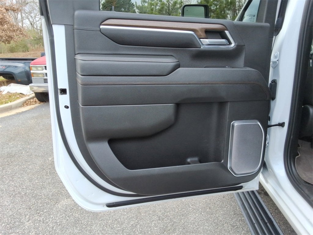 2024 Chevrolet Silverado 3500 HD High Country