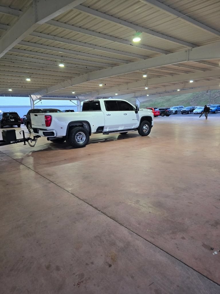 2023 Chevrolet Silverado 3500 HD High Country DRW