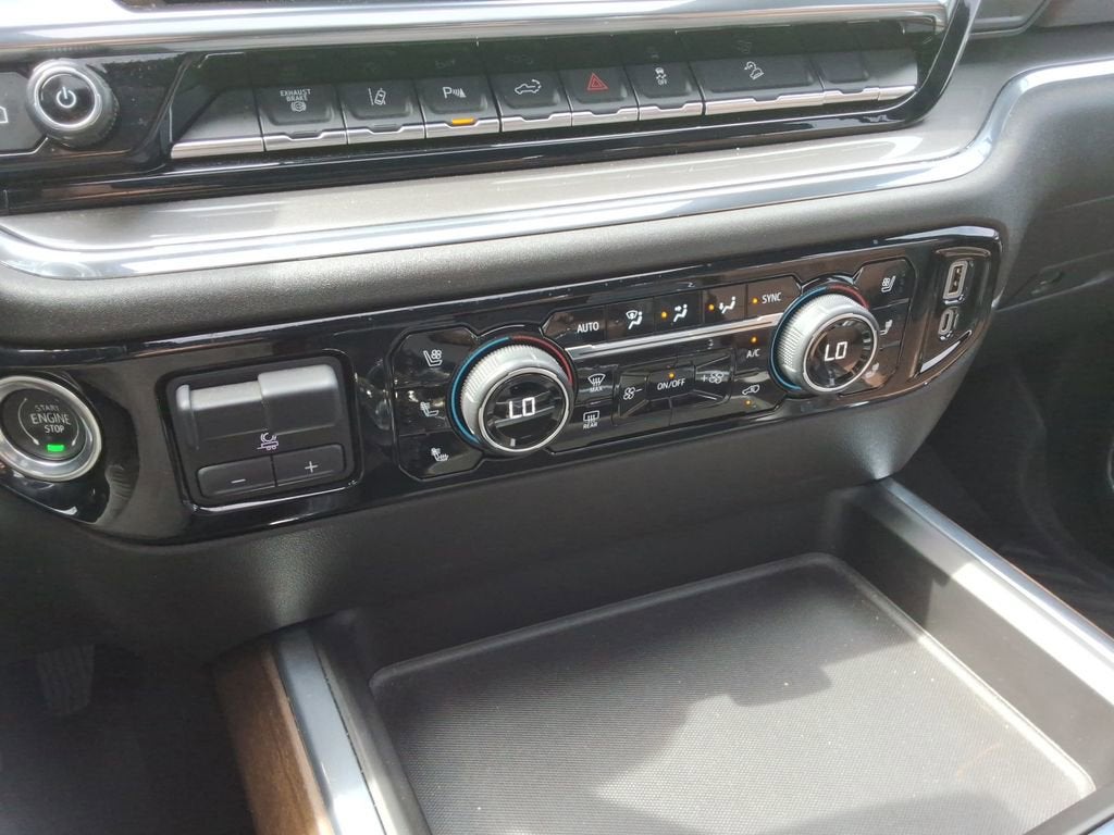 2024 Chevrolet Silverado 3500 HD High Country