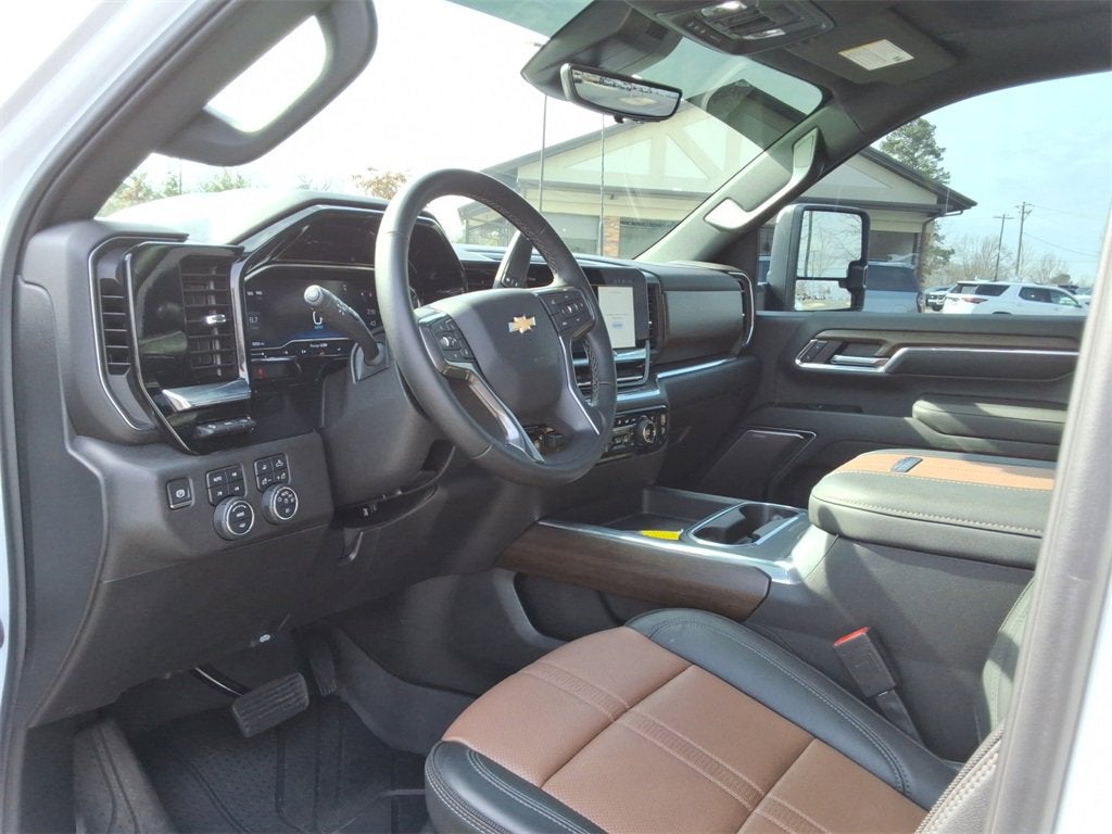 2024 Chevrolet Silverado 3500 HD High Country DRW