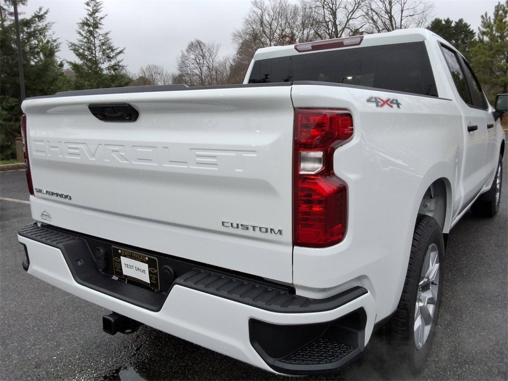 2026 Chevrolet Silverado 1500 Custom