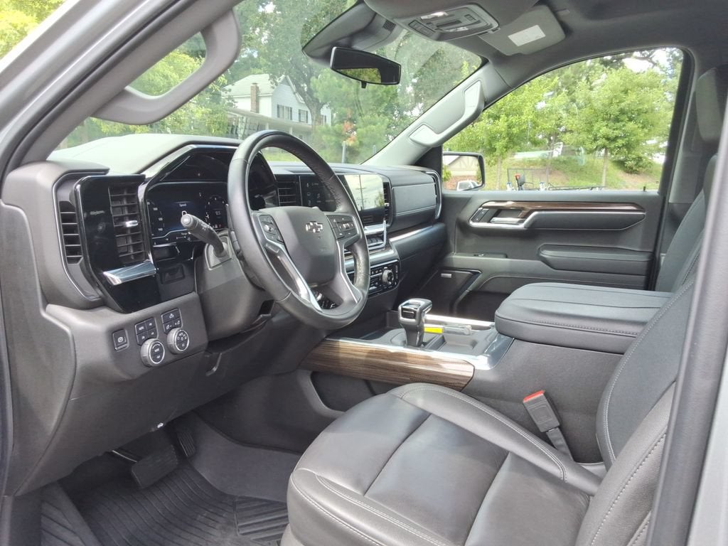 2024 Chevrolet Silverado 1500 RST
