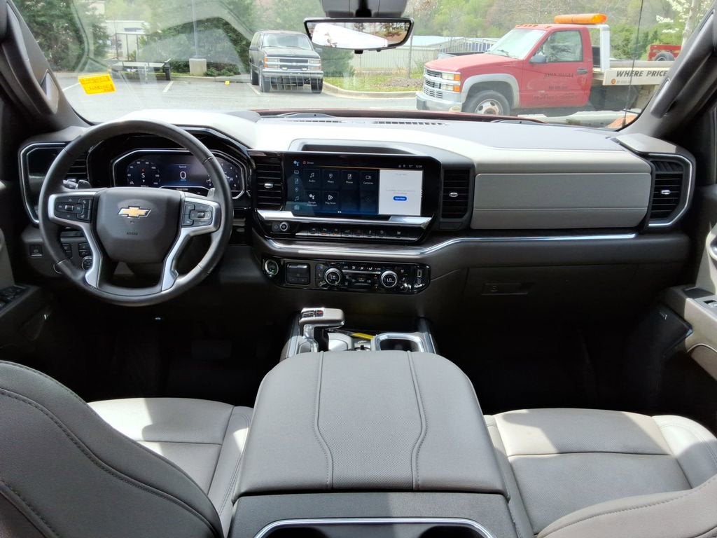 2024 Chevrolet Silverado 1500 LTZ