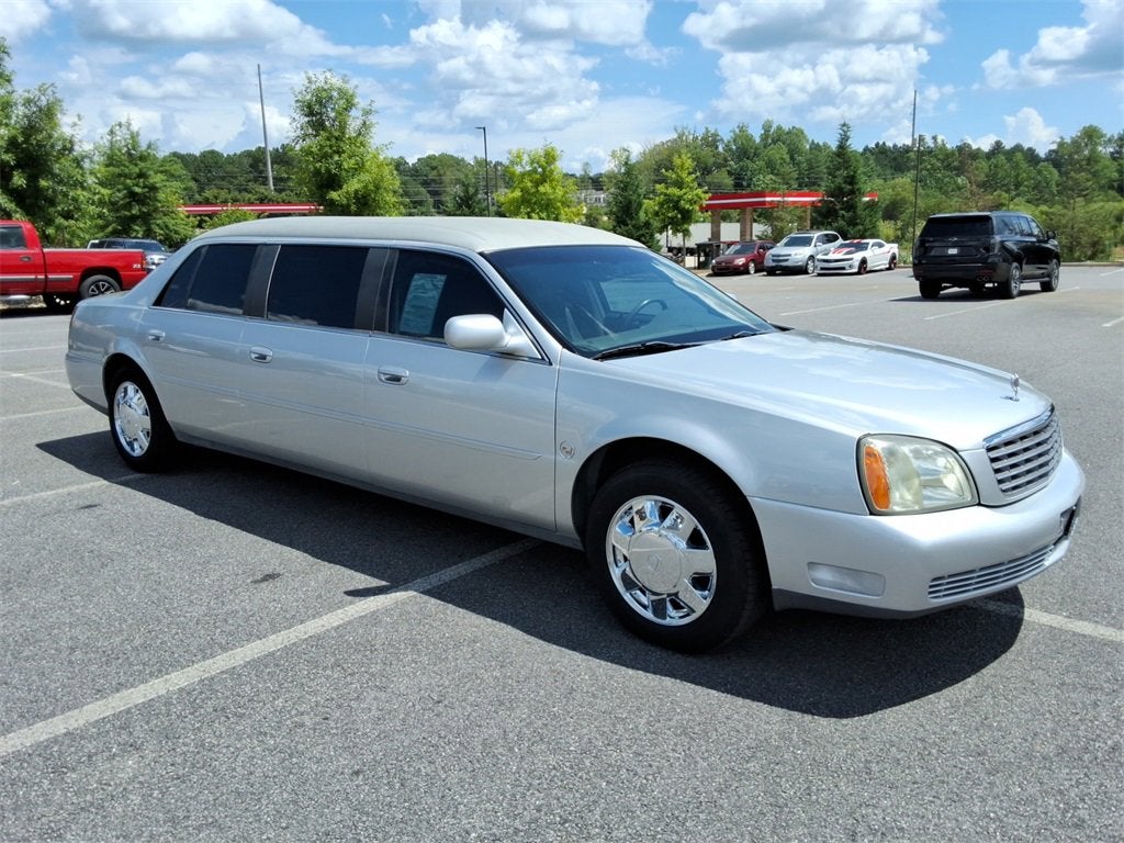 2003 Cadillac Deville Limousine