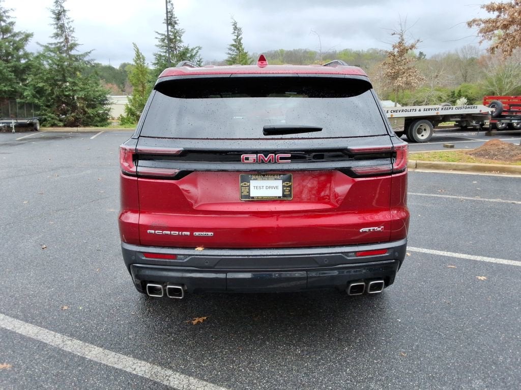 2024 GMC Acadia AT4