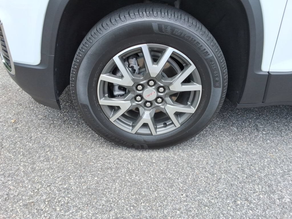 2022 GMC Acadia SLE
