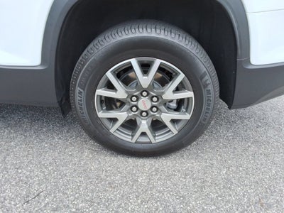2022 GMC Acadia SLE