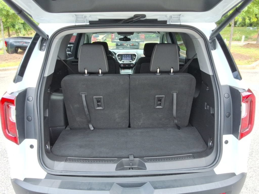 2022 GMC Acadia SLE