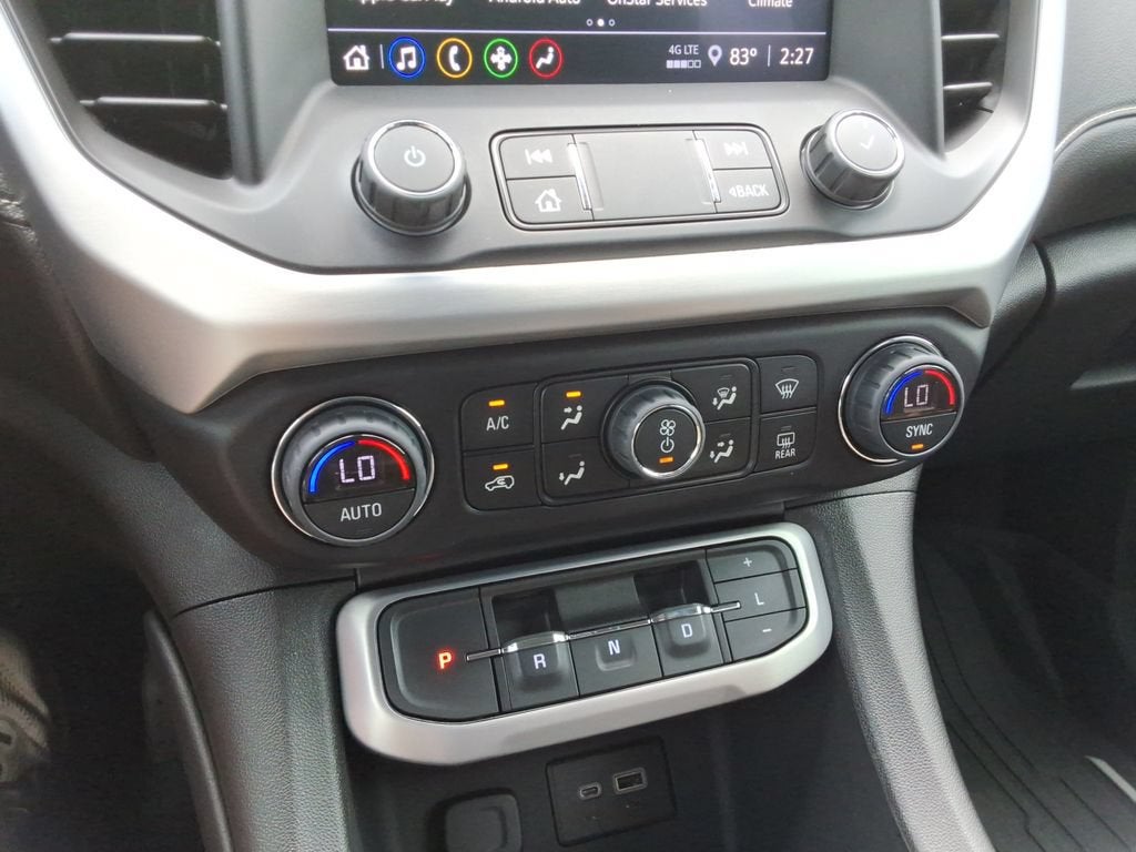 2022 GMC Acadia SLE