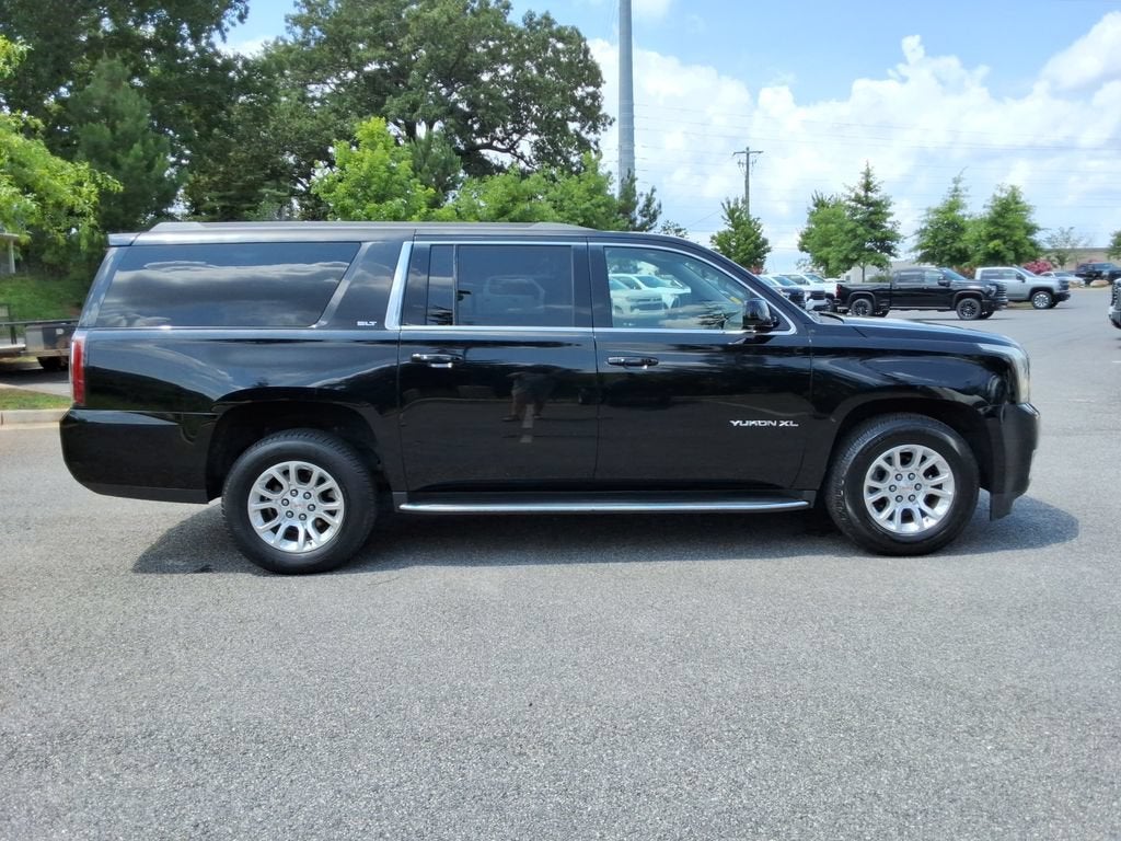 2017 GMC Yukon XL SLT