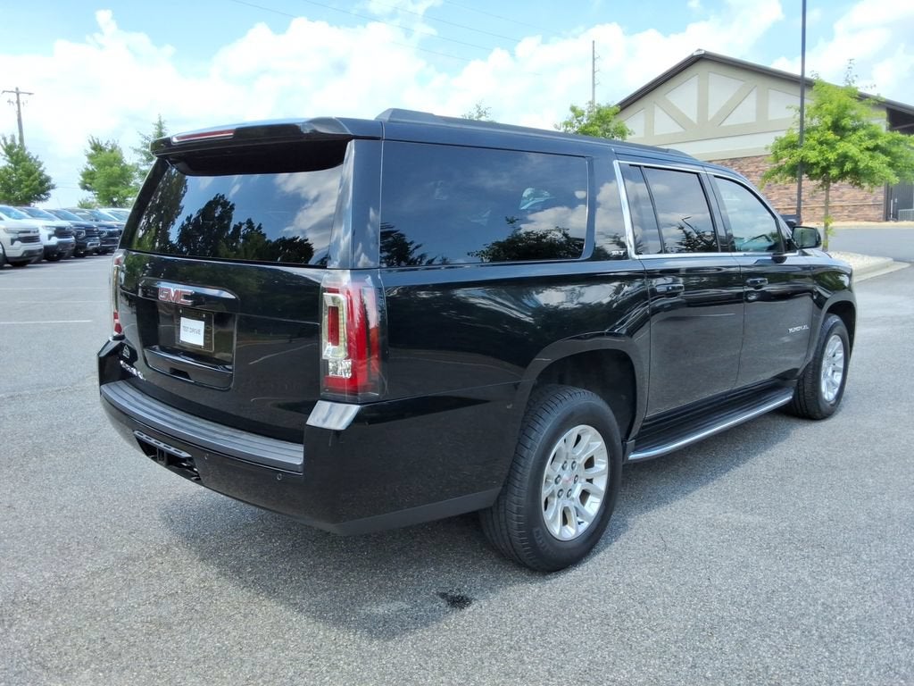 2017 GMC Yukon XL SLT