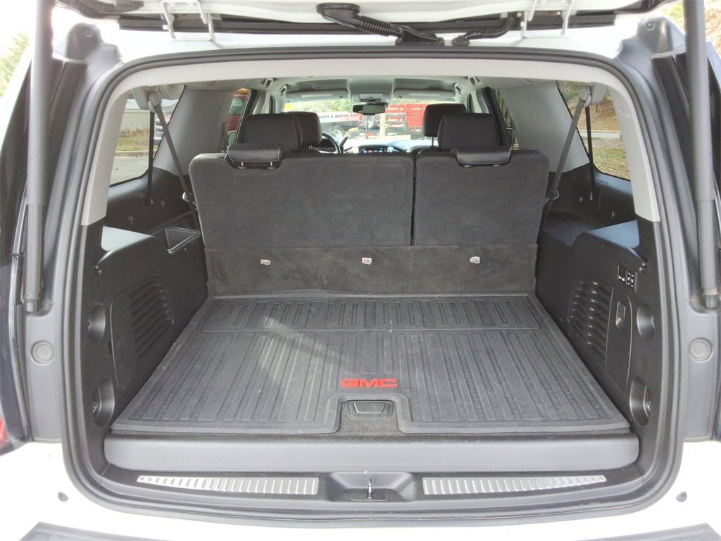 2020 GMC Yukon XL SLT