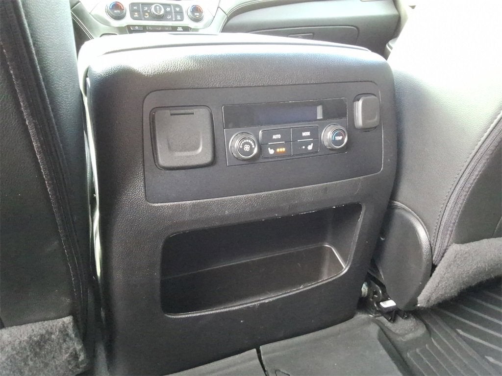 2020 GMC Yukon XL SLT