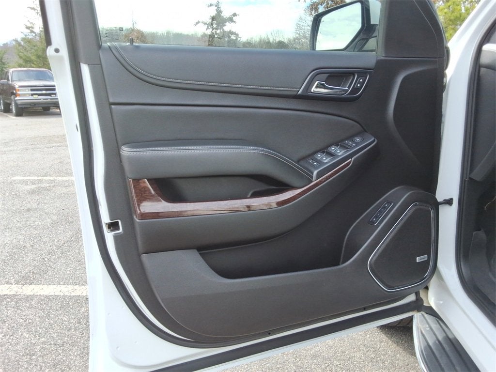 2020 GMC Yukon XL SLT