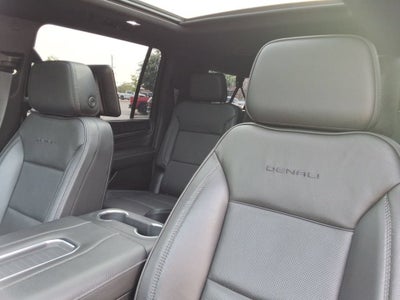 2024 GMC Yukon XL Denali