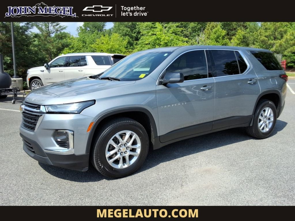 2023 Chevrolet Traverse LS