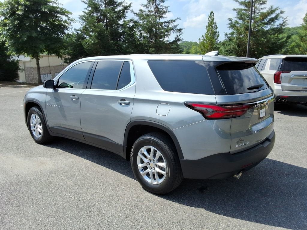 2023 Chevrolet Traverse LS