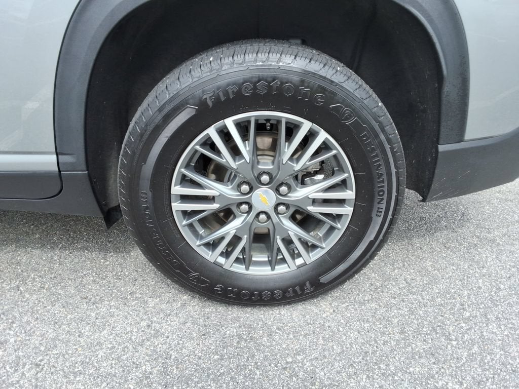 2024 Chevrolet Traverse LT